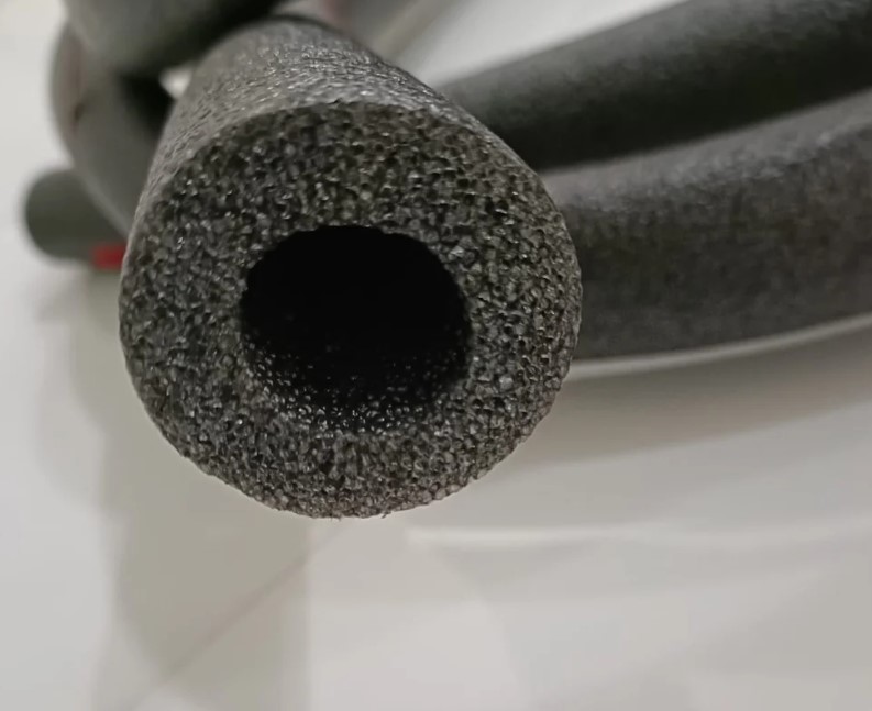 32/16mm EPE Tube – EPE Foam Tube Sleeve for Pipe & Cable Protection, Shock Absorbing Cushioning, Lightweight Closed Cell Foam, Easy Fit, Suitable for Packaging and Insulation